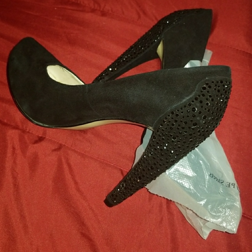 Nine West pumps - Picture 4 of 4